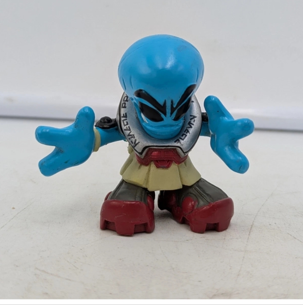 2004 Tech Deck Dude X Concepts blue  Alien Figure No Skateboard